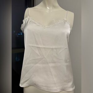 Brandy Melville white top